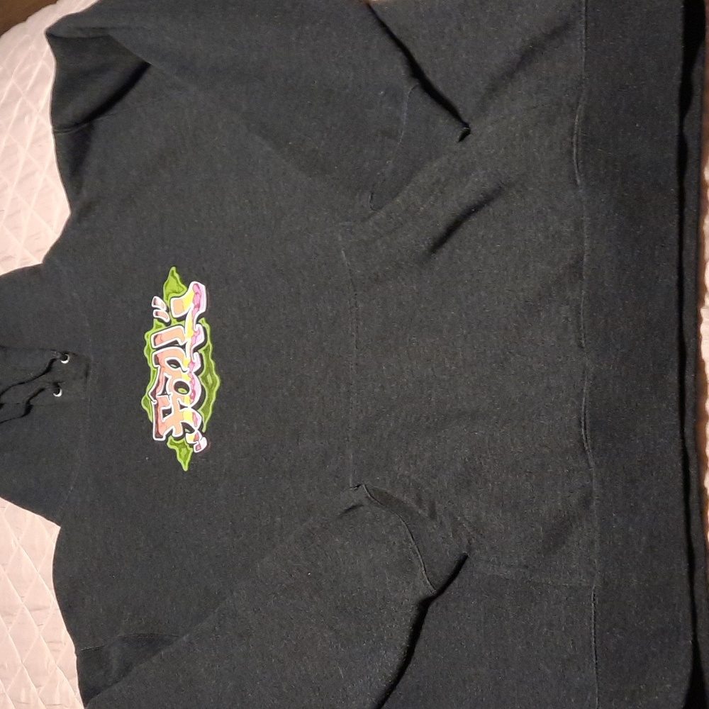 Tilly  iggy gray hoodie.   323